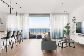 Luxury 2BD Beach Apartment 420